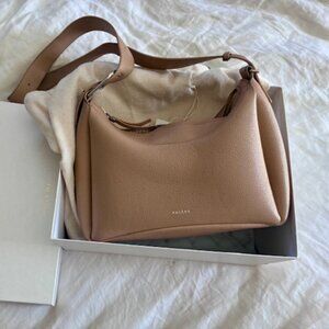 Polene Beige Umi Bag with dustbag, box, proof of purchase. Single owner!